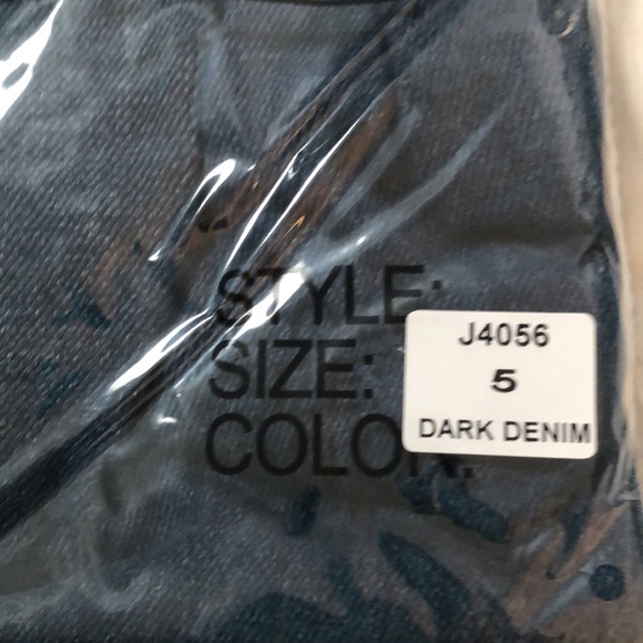 NWT Umgee Paperbag Wide Leg Denim Jeans - Picture 7 of 12